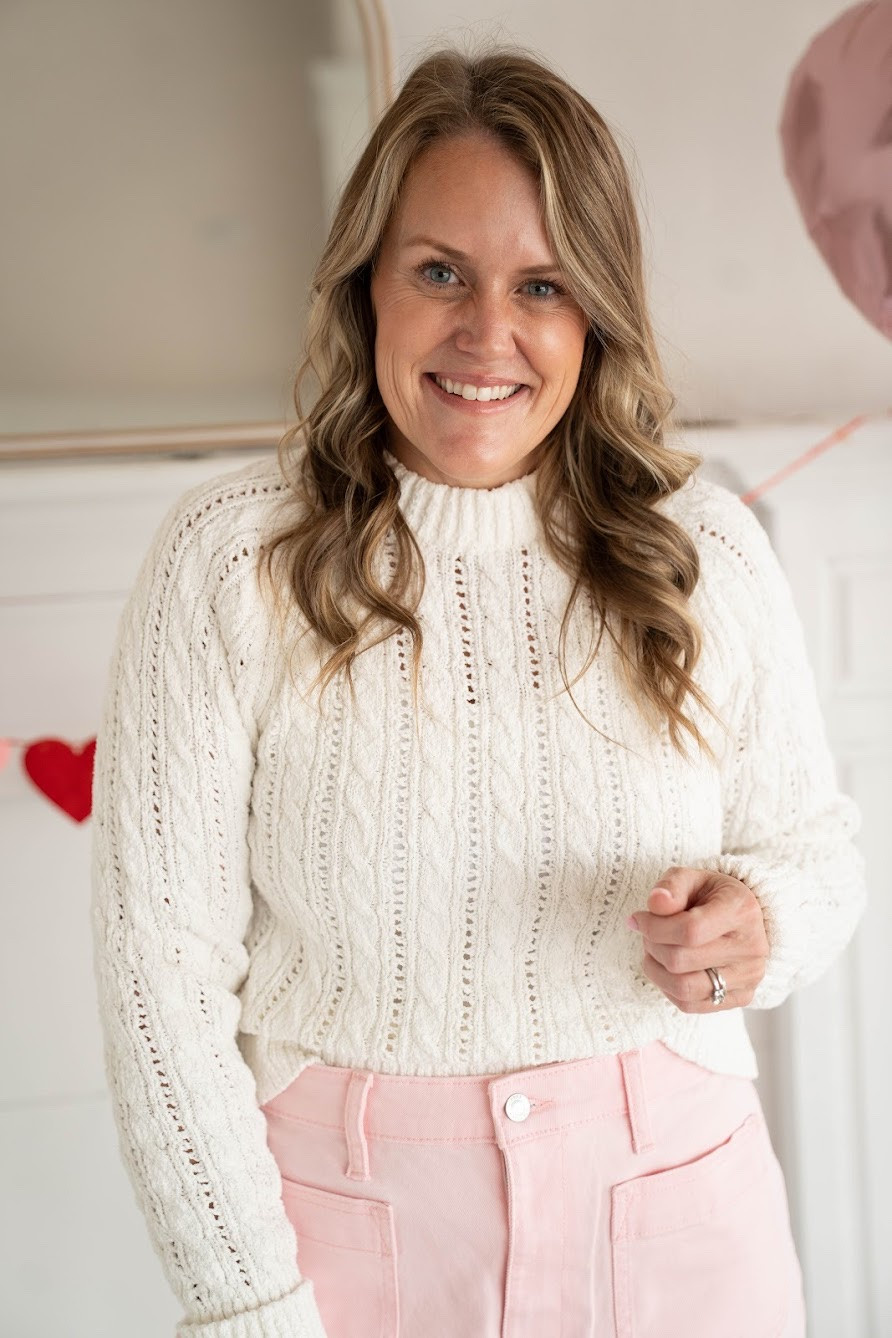 The cutest Valentine’s Day outfits!

Walmart fashion  winter fashion  jeans  casual outfit  sweaters  cozy style  winter outfit  cardigan  mom outfit  trendy fashion   Galentine’s Day outfit 

#LTKgrwm #LTKmomlife #LTKootd