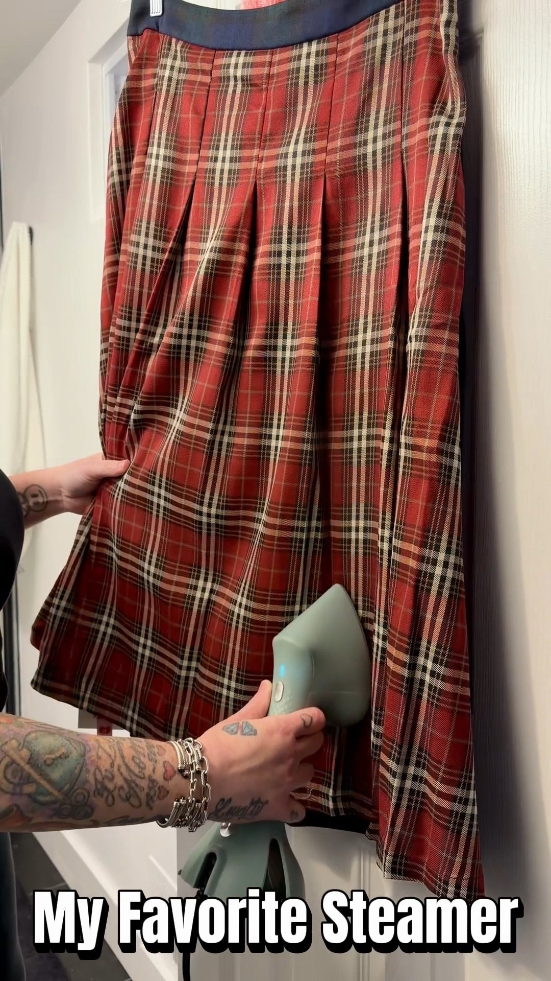 Last-minute plans call for reliable essentials. A quick steam brought this skirt back to life and saved me from a full outfit rethink before heading out to a friend’s birthday dinner. If you hate ironing as much as I do, this steamer is a must. Skirt and steamer are both linked.

#LTKFashion #LTKEssentials #GettingReadyWithMe #LTKFinds #StyleHack #WardrobeStaples #EffortlessStyle

#LTKdayinmylife #LTKFindsUnder50 #LTKgrwm