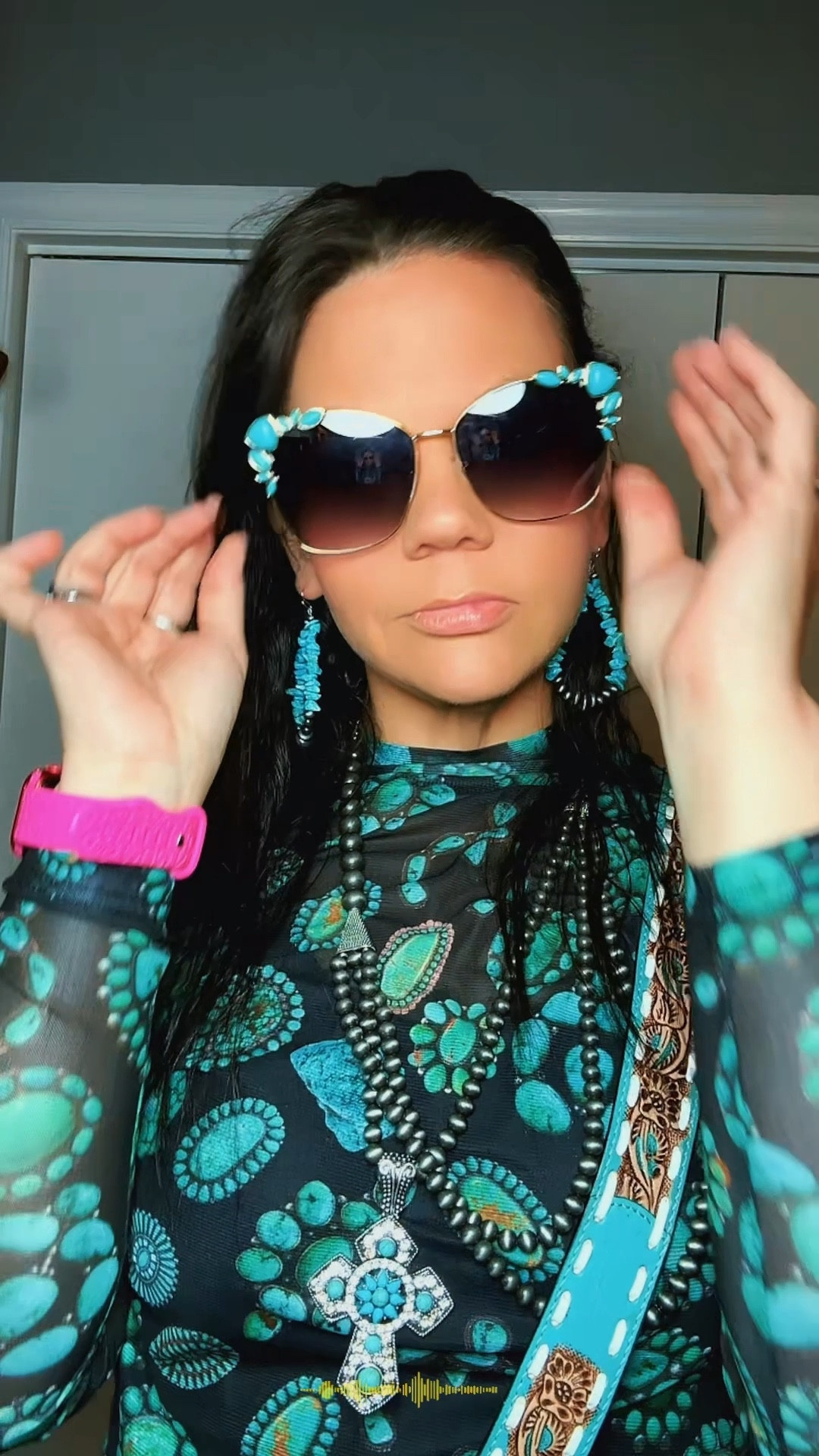 You can never not have too much turquoise 

#LTKFestival #LTKootd #LTKMidsize