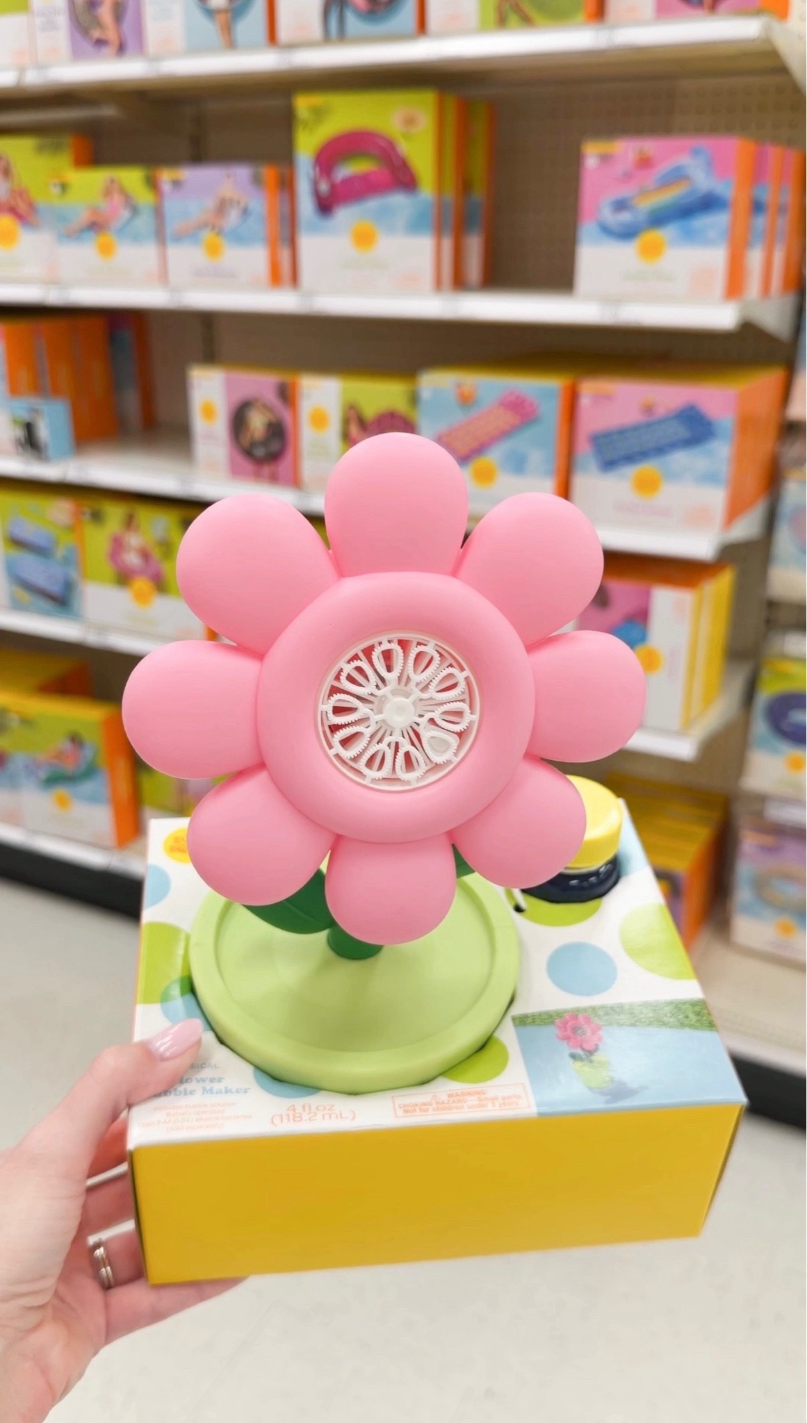 Bubble fun with a little music. . Great summer deco too- Brooke wants this for her room😉

//
Fun summer bubbles
Fun summer deco
Flower bubbles

#LTKmomlife #LTKKids #LTKSwim