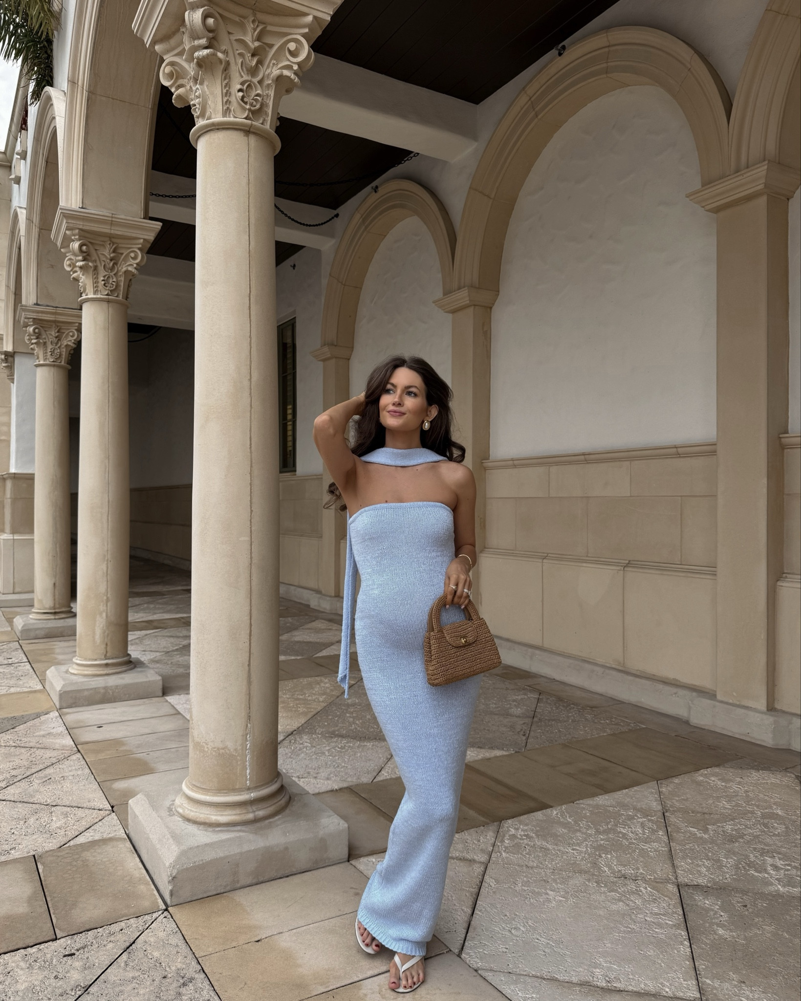 Bumpin’ in Palm Beach! 🩵

Bump-friendly dress, pregnancy, meshki, Chanel bag 

#LTKFindsUnder100 #LTKBump #LTKTravel