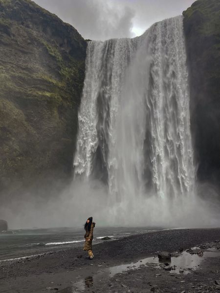 These boots have the most amazing grip, while I was in Iceland there were hikes that were slippery this worked amazing for me as they are WATERPROOF as well. 🥾🥾🥾

#icelandoutfit #traveloutfit #travelinfluencer 

#LTKtravel #LTKshoecrush #LTKSeasonal