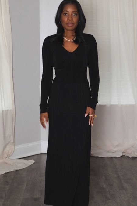 Black maxi dress perfect for fall layering 

#LTKstyletip