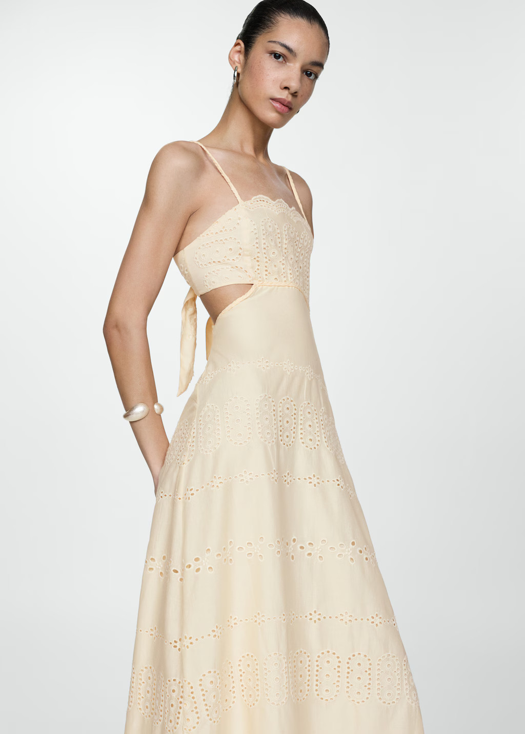 Embroidered dress with side slits | MANGO (US)