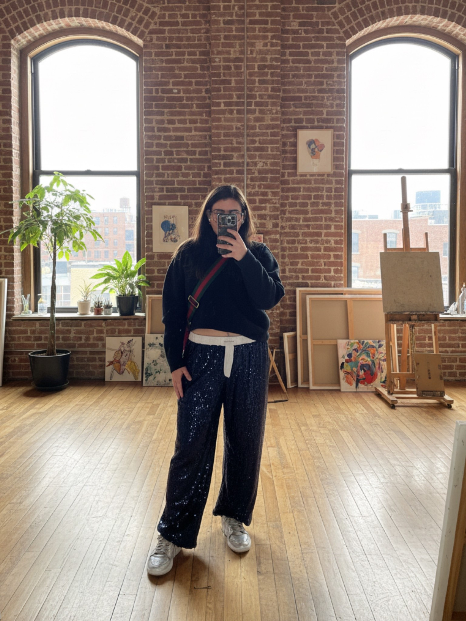 Saturday edit 

Cos sweater 
Handover ex-boyfriend trousers
Jordan 1's 

#LTKPetite #LTKootd #LTKOver40