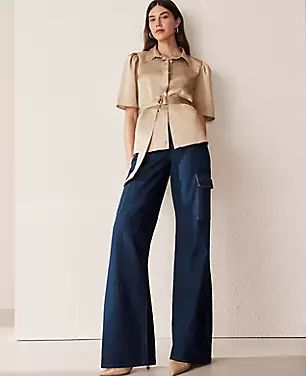 The Mid Rise Wide Leg Cargo Jean in Classic Rinse Wash | Ann Taylor (US)