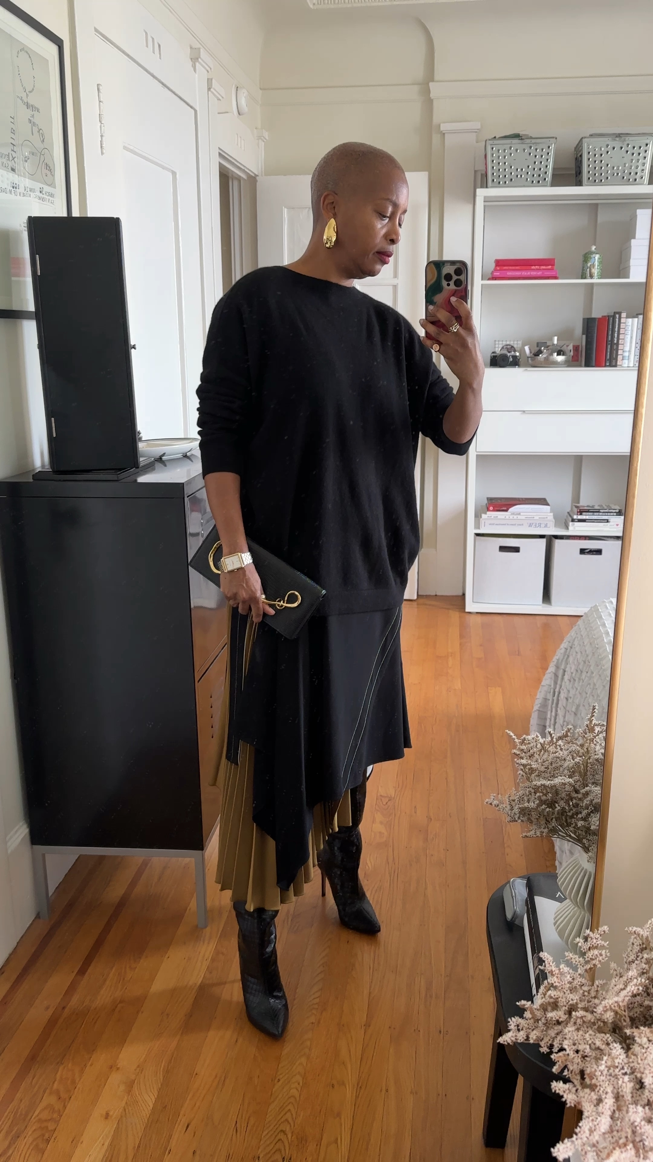 outfit of the night…found this old proenza skirt on sale!

#LTKstyletip #LTKover40 #LTKVideo