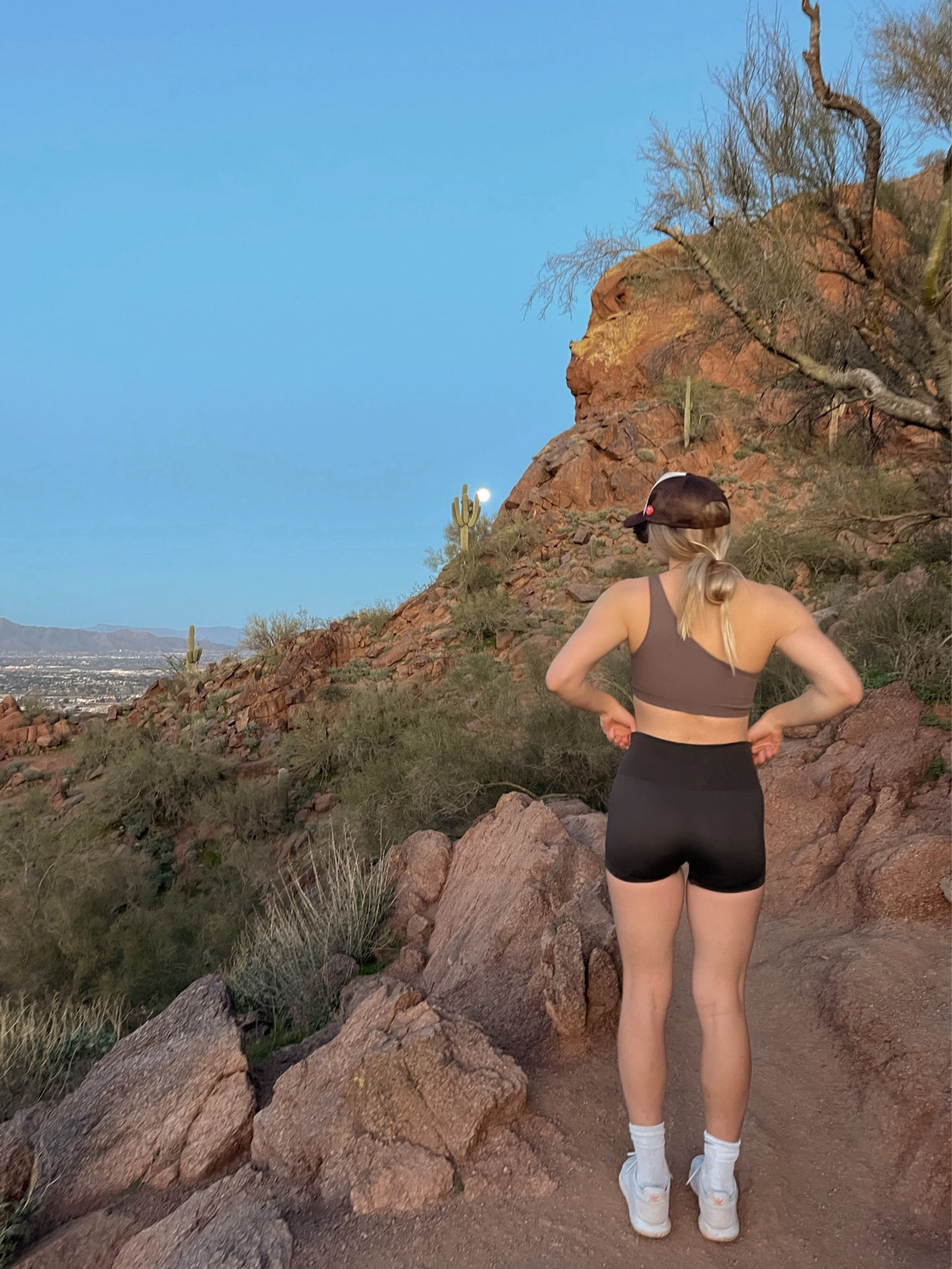 Hiking in Scottsdale 🔥

#LTKFitness #LTKSeasonal #LTKTravel