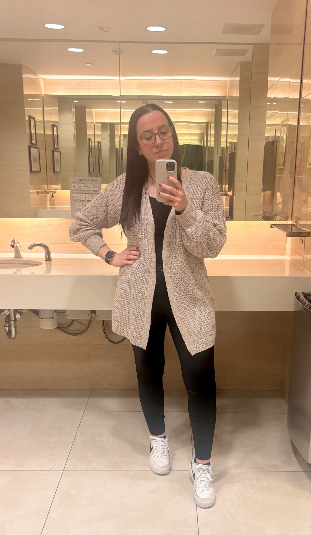 Another classic bathroom pic. Casual Fridays at the office 💁🏻‍♀️💼#LTKspring

#LTKcanada #LTKworkwear