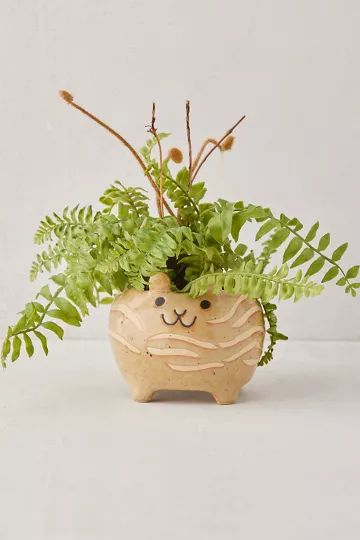 Chunky Cat Planter | Urban Outfitters (US and RoW)