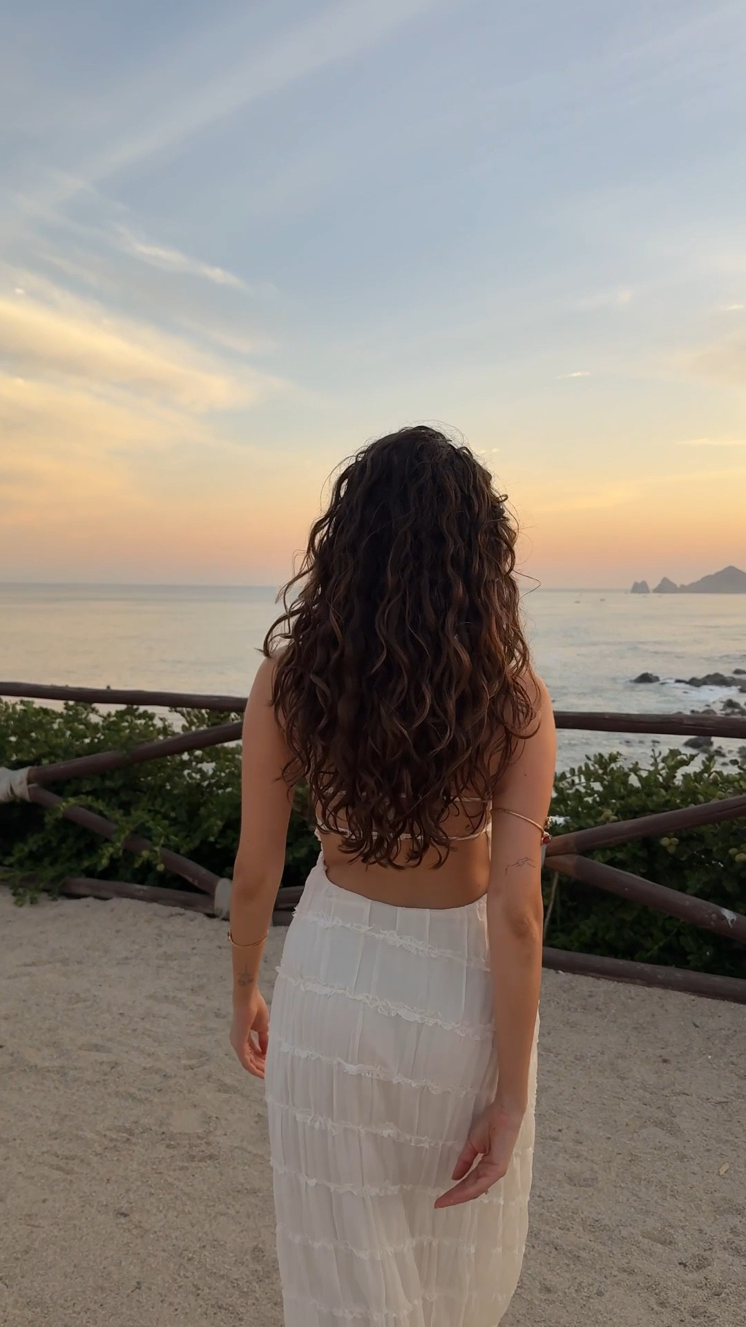 Meet me at the beach 🤍 

#LTKswimwear #LTKsummer #LTKpartywear