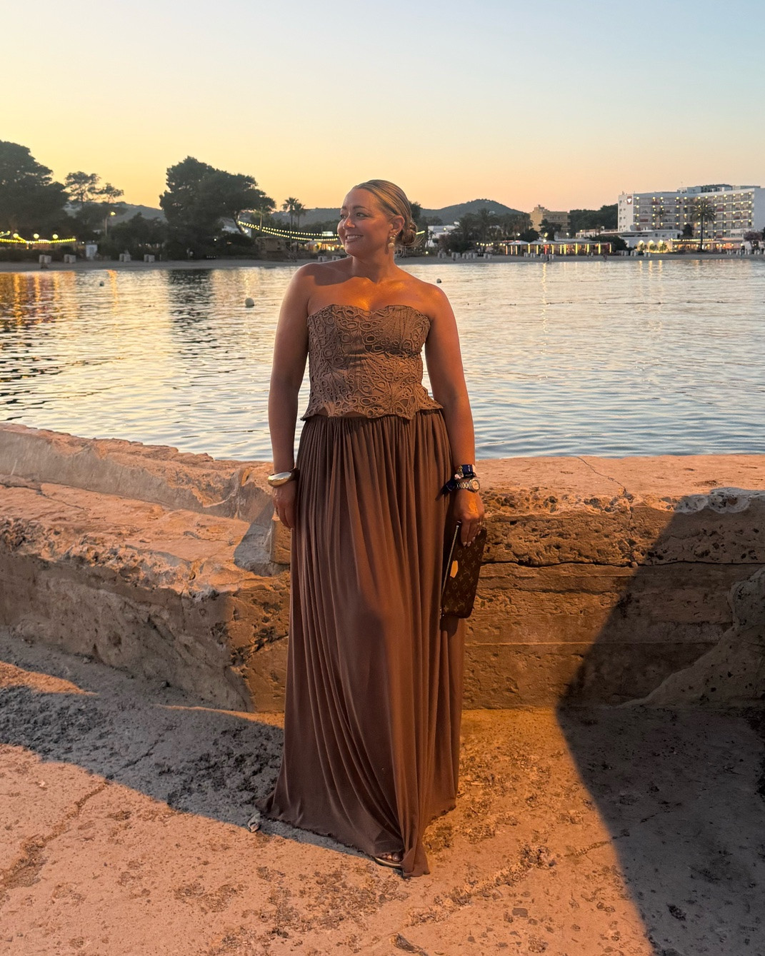 Holiday nights
Holiday evening outfit 
Ibiza outfit