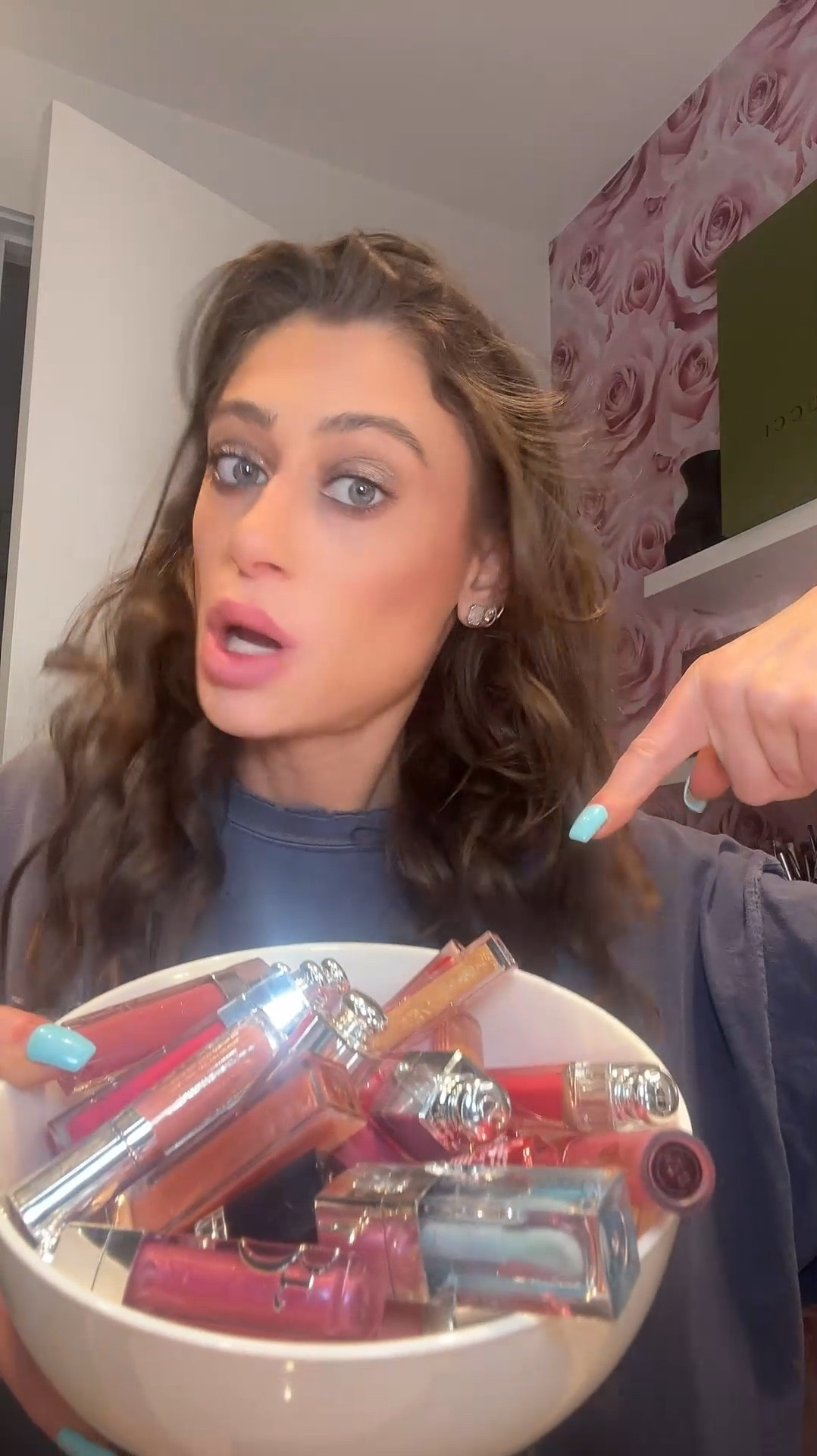 Random lip combo (I’m a fan)

#LTKxSephora #LTKVideo #LTKbeauty