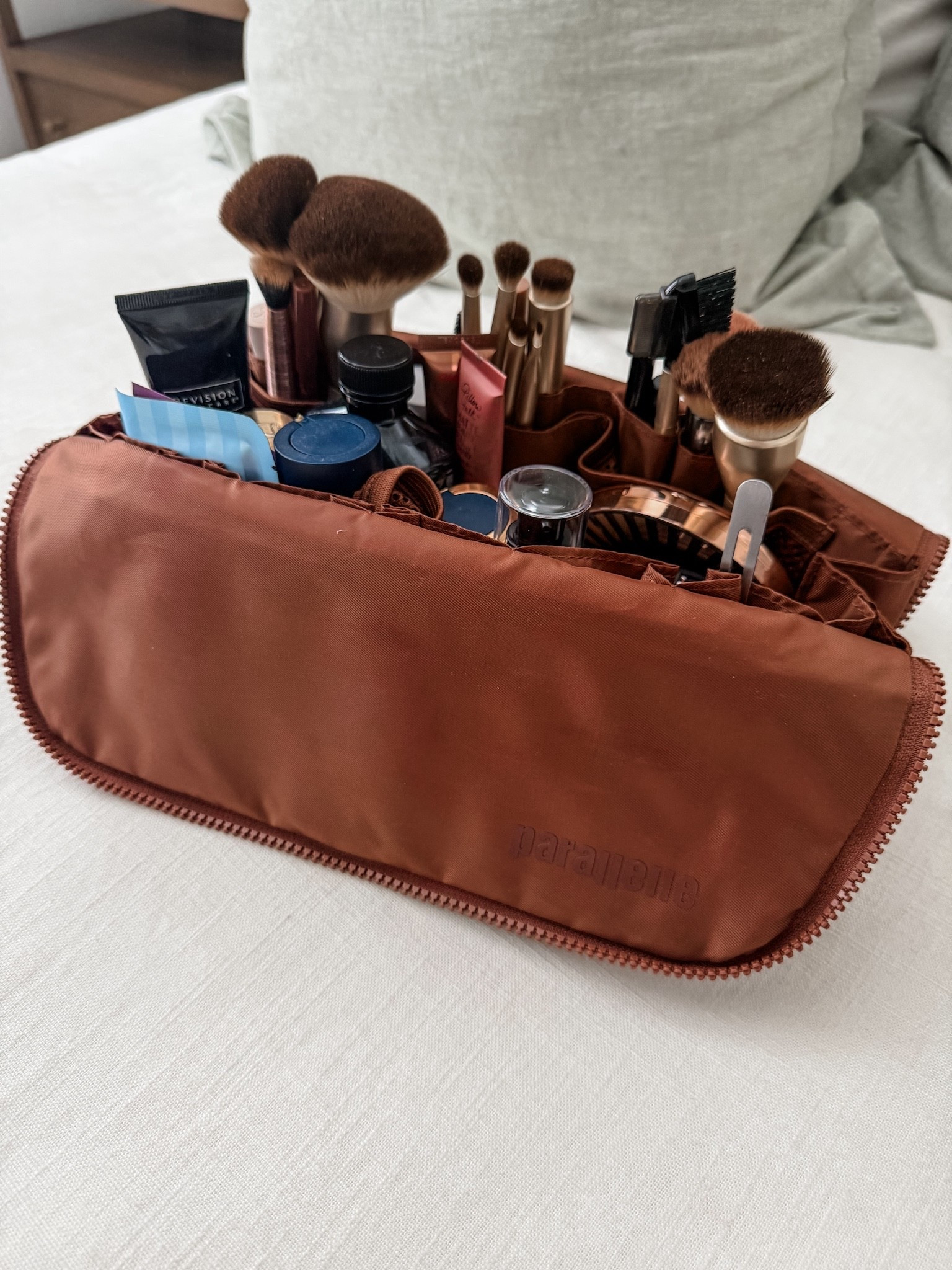 The best makeup bag EVER! No wonder everyone is obsessed - little holds everything! This is the large size. 

#LTKTravel #LTKdayinmylife #LTKootd