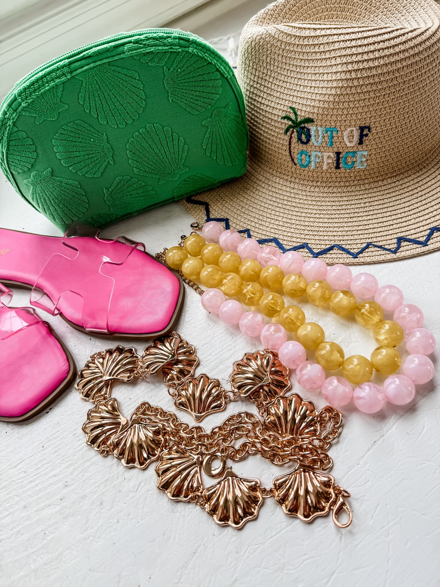 The cutest Summer accessories. Beaded necklaces, straw hat. Chain belt. Jelly sandals TTS.