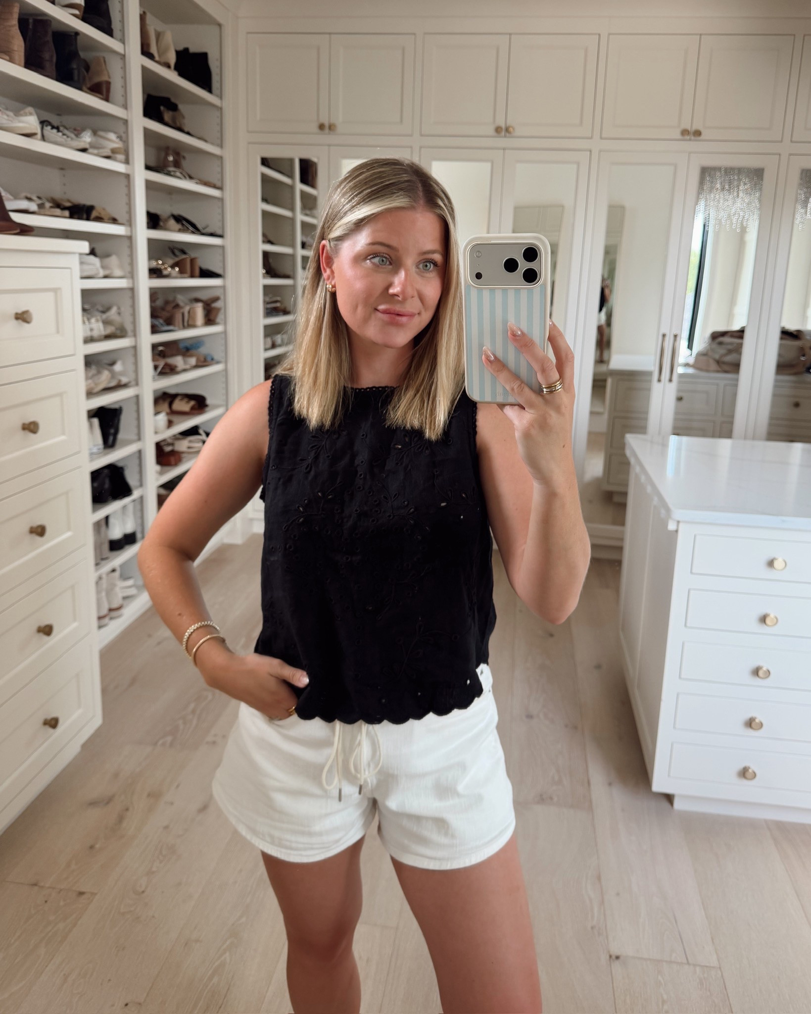 These linen shorts from @abercrombie are so lightweight and comfortable I’ll be wearing all summer! 



Summer outfits, ootd, shorts, Abercrombie, summer shorts, outfit inspo

#LTKootd #LTKxAbercrombie #LTKgrwm