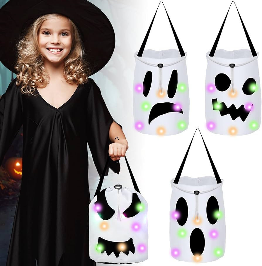 Amazon.com: Berlune 4 Pieces LED Light Halloween Drawstring Bags Trick or Treat Bags Halloween Dr... | Amazon (US)