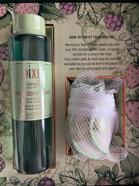 Pixi antioxidant tonic and reusable cotton pads


#LTKfindsunder50 #LTKbeauty