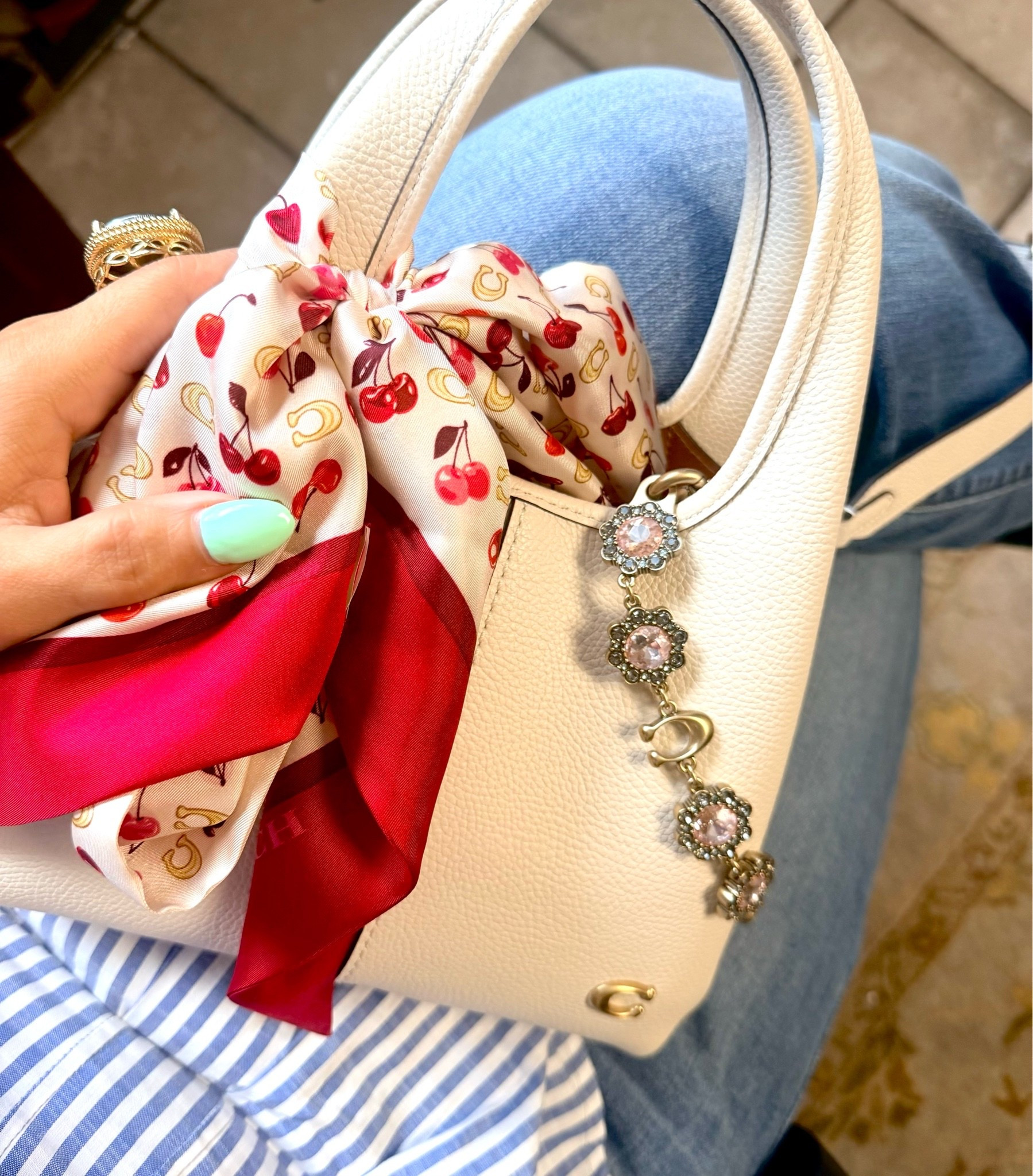 BOTD: Lana 23 Coach Bag

#LTKU #LTKdayinmylife