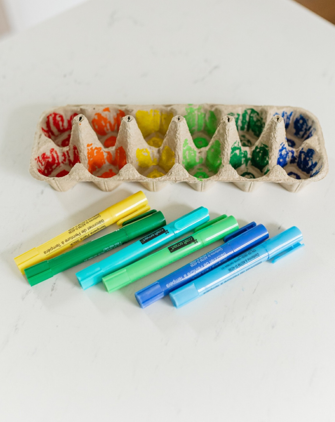 Spring activity for kids – nature color sorting! Color a cardboard egg carton, and then go on a nature hunt to find and collect those colors in nature.

#LTKKids #LTKFamily #LTKSeasonal