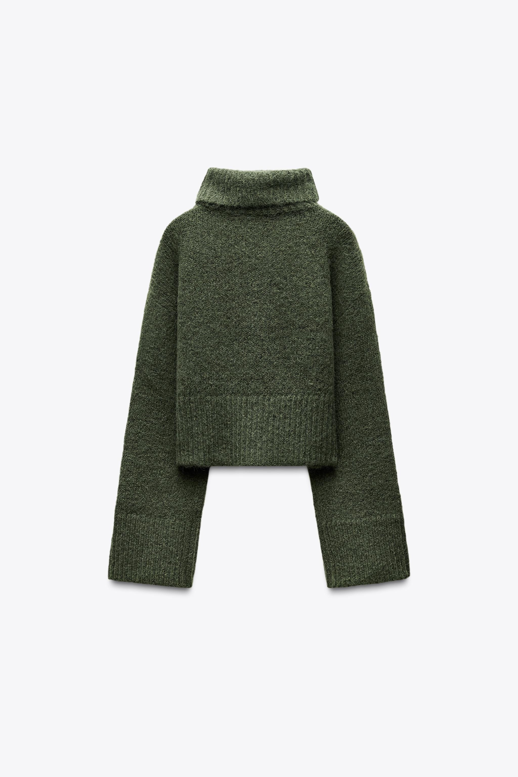 High collar long sleeve sweater. Rib trim. | Zara US