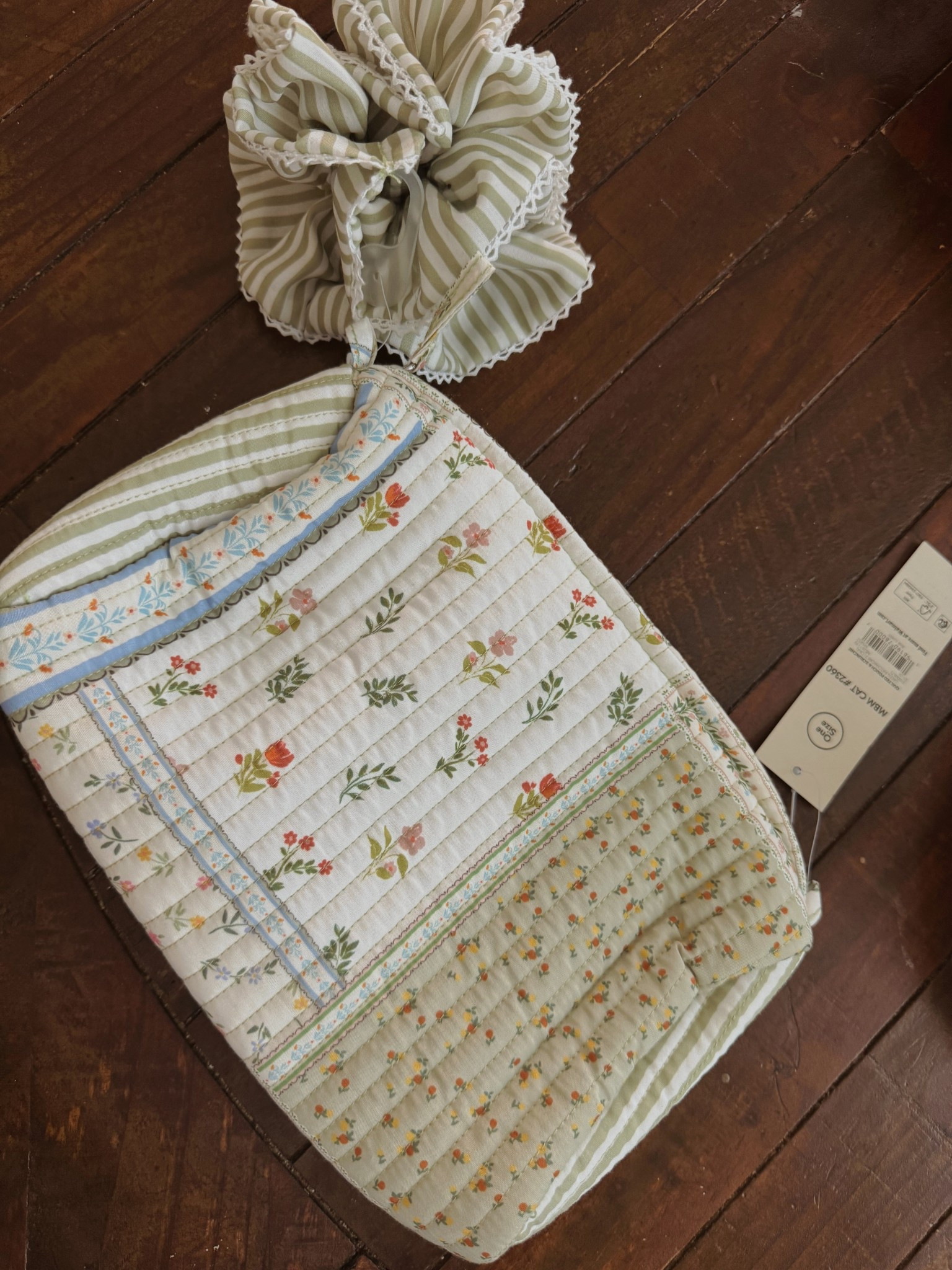 The cutest pouch 🩷

#LTKmomlife #LTKSeasonal #LTKHome