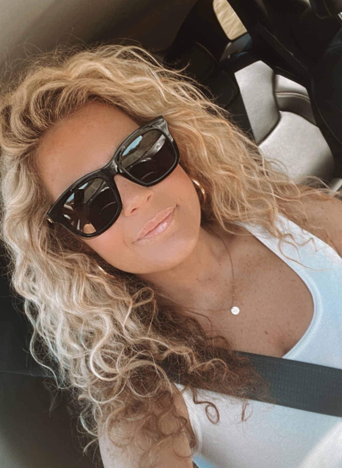 I’ve tested so many curl creams because I can’t stand that crunchy, stiff, or wet look—and I finally found the holy grail cream 🙌✨ #LTKbeauty #amazon #ltkdayinmylife #ltkselfcare

#LTKmorningroutine #LTKgrwm #LTKBeauty