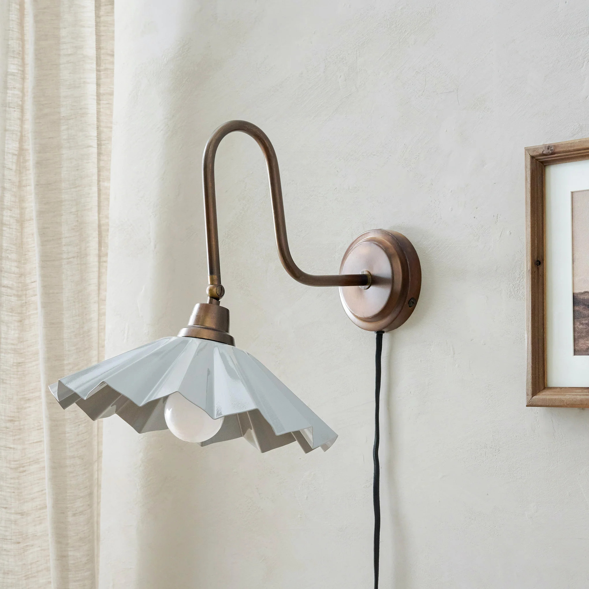 Winston Wall Lamp | Magnolia