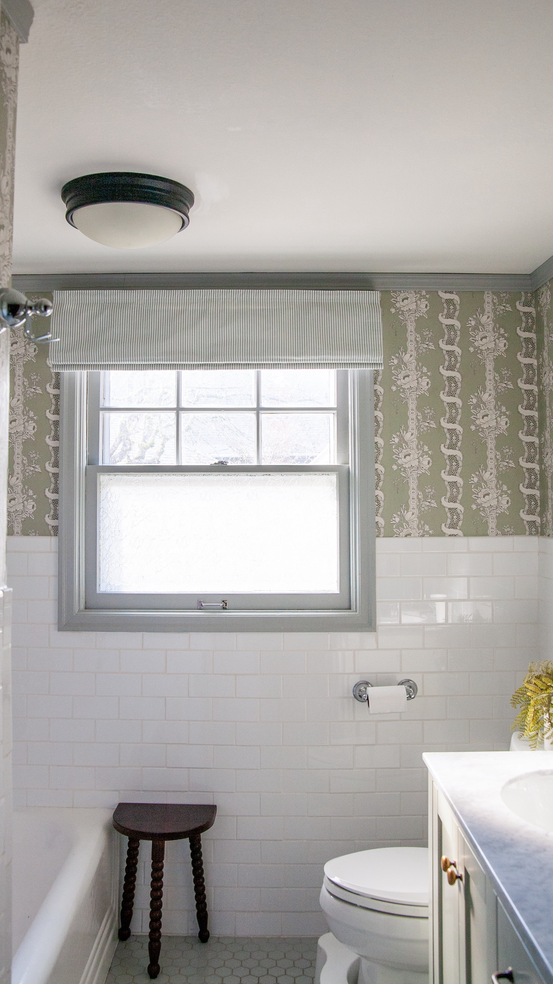 It’s amazing the difference nice window window treatments make, and it’s not even that expensive to just get one great shade for a feature window. I love the cute patterns that @twopagescurtains has in this Roman shade style! My coupon code SUZANNAHSTANLEY gets you 15% off!

#LTKHome