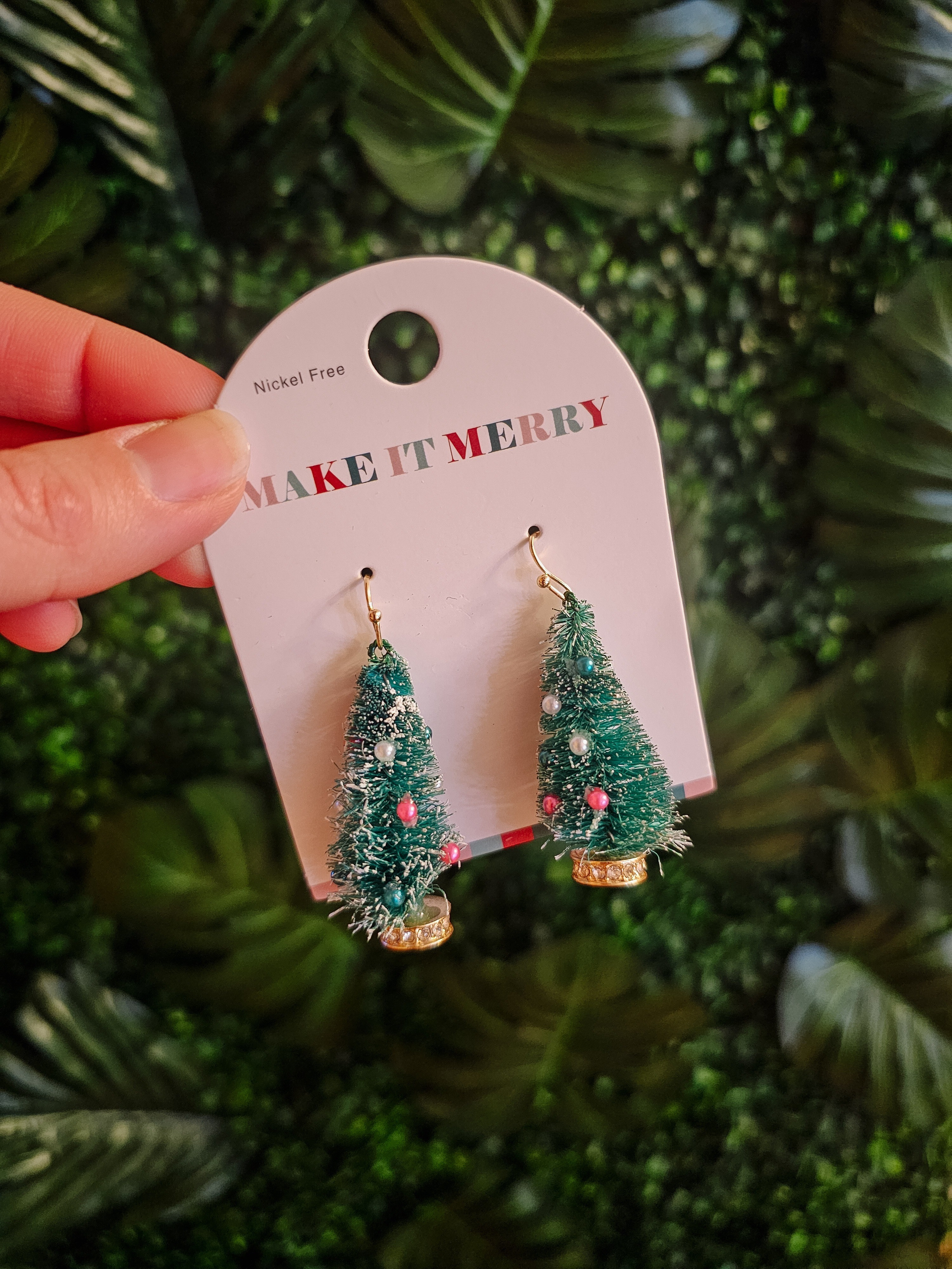 Target Christmas tree earrings

#LTKFindsUnder50 #LTKFindsUnder100 #LTKHoliday