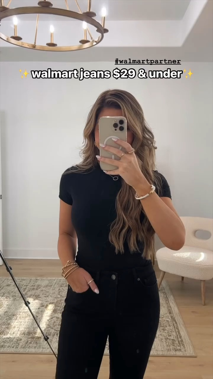 #walmartpartner $29 & UNDER WALMART JEANS‼️ which pair is your favorite?! 👖👇🏻 all fit true to size! 
@walmartfashion #walmartfashion

#LTKVideo #LTKStyleTip #LTKFindsUnder50