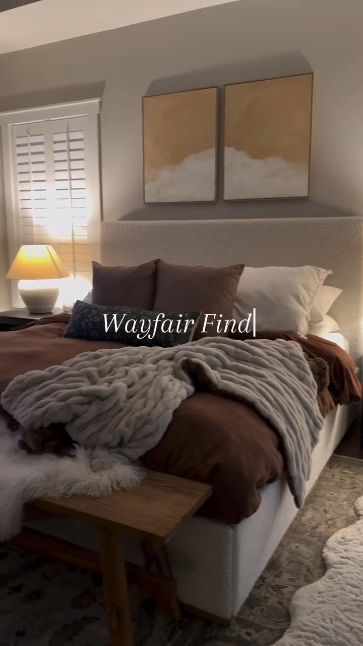 Some of my favorite finds all in one reel! A lot is up to 40%-off+ this week!! Perfect for a home refresh 🤍🫶🏼🛌✨ 






#interiordesign  homedecor #wayfaircreator #wayfairday 

#LTKHome #LTKSaleAlert #LTKStyleTip