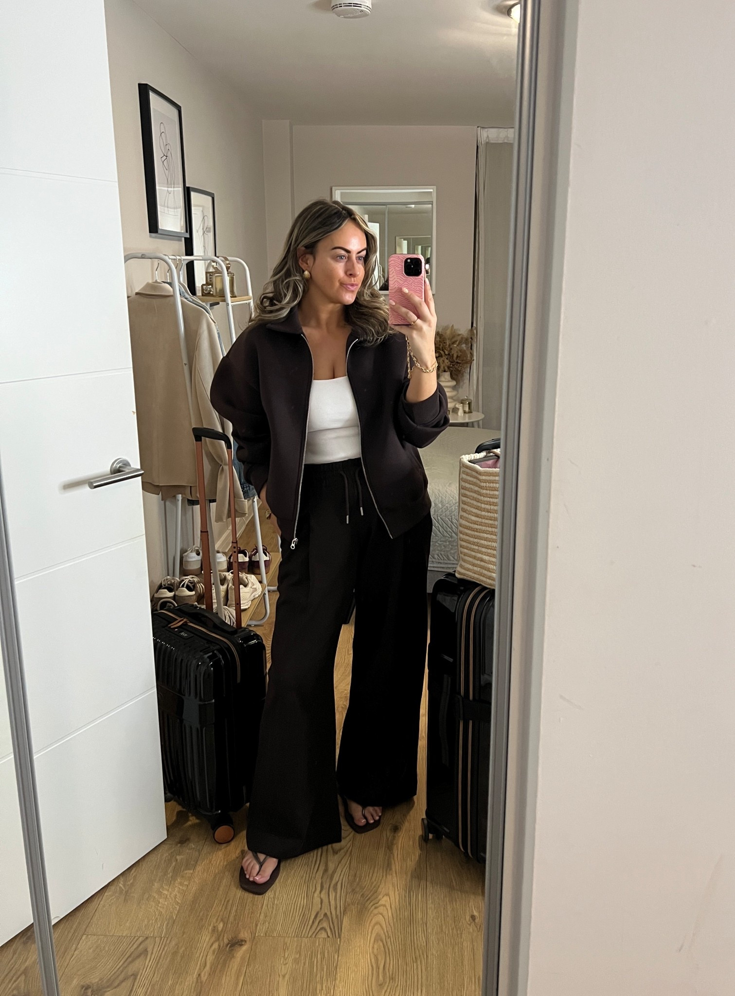 My airport outfit 🤎

Jacket size medium (oversized fit)
Trousers size medium
Vest top size medium 

Travel outfit, city break outfit 

#LTKtravel #LTKstyletip #LTKspring