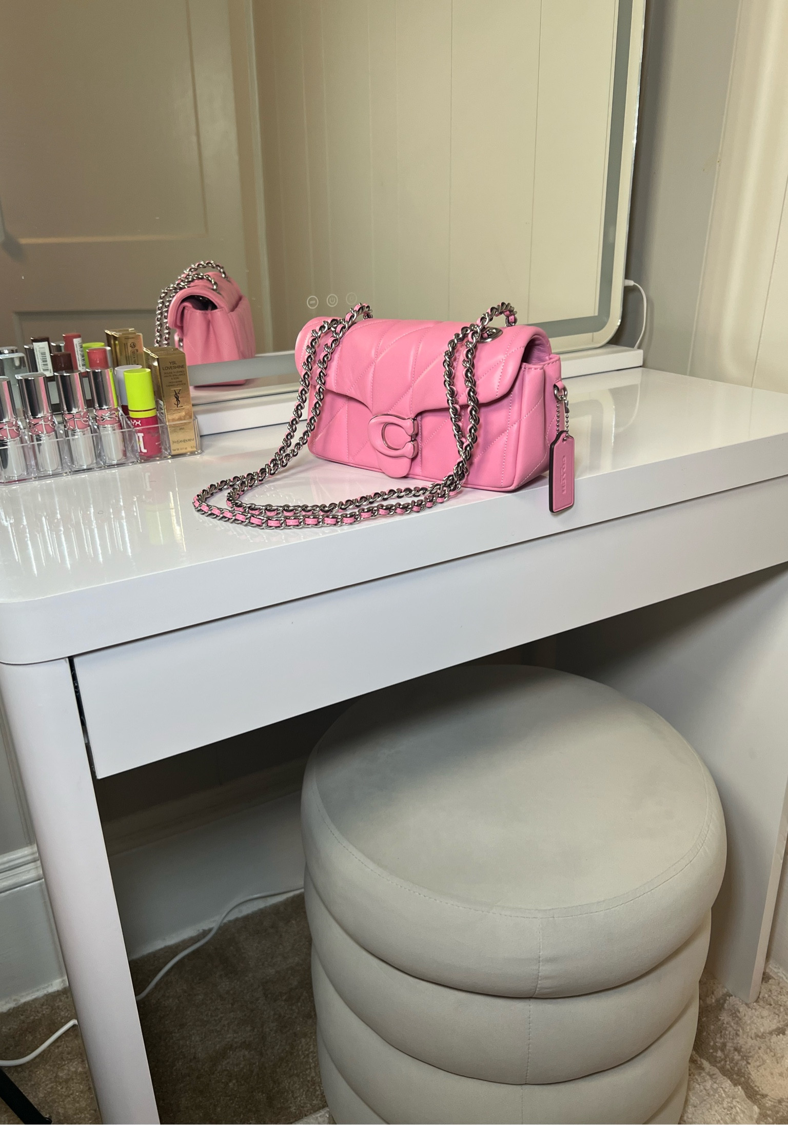 🌸💓 The tabby 20 is such a good size ! Not tiny but not big 

#LTKstyletip #LTKhome