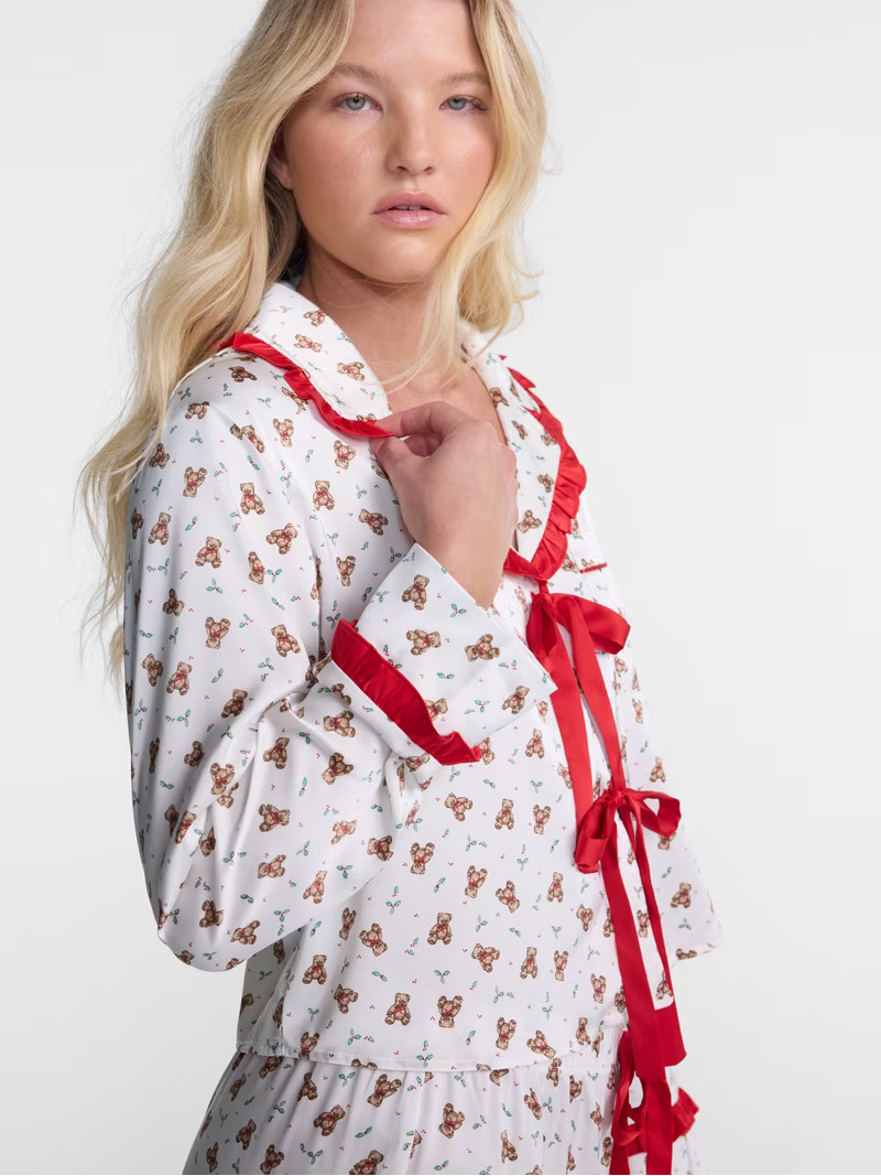 No Boundaries Holiday Satin Top and Pants Sleepwear Set, 2 Piece, Women's XS-XXL | Walmart (US)