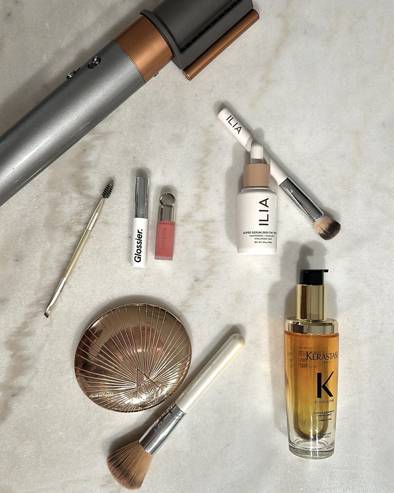 As promised, linking all the products I quickly used the other day over on insta stories! 

Makeup, easy makeup, 3 minute makeup, beauty products, tinted eye brow gel, lip oil, liquid blush, skin tint, makeup brushes, bronzer, hair oil, hair dryer, Dyson air wrap, glossier, rare beauty, ilia, Charlotte Tilbury, Kérastase, summer Fridays 

#LTKFindsUnder50 #LTKStyleTip #LTKBeauty