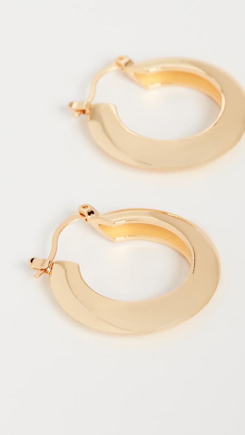 SHASHI Women's Gianna Small Hoop Earrings | Amazon (US)
