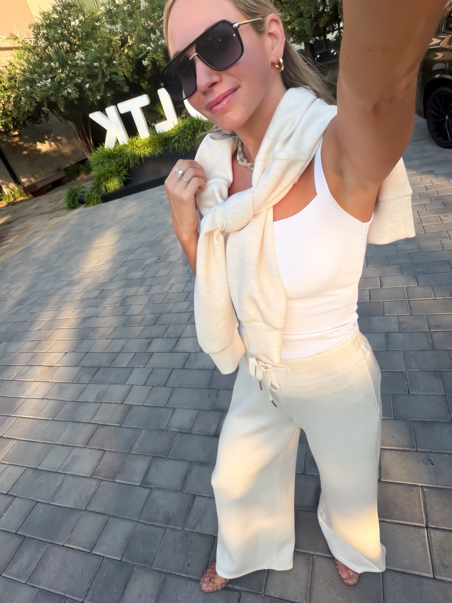 Wore my fav Spanx set for our travel day! I’m 5’2 for reference and wearing an xs regular length!

#LTKgrwm #LTKTravel #LTKootd