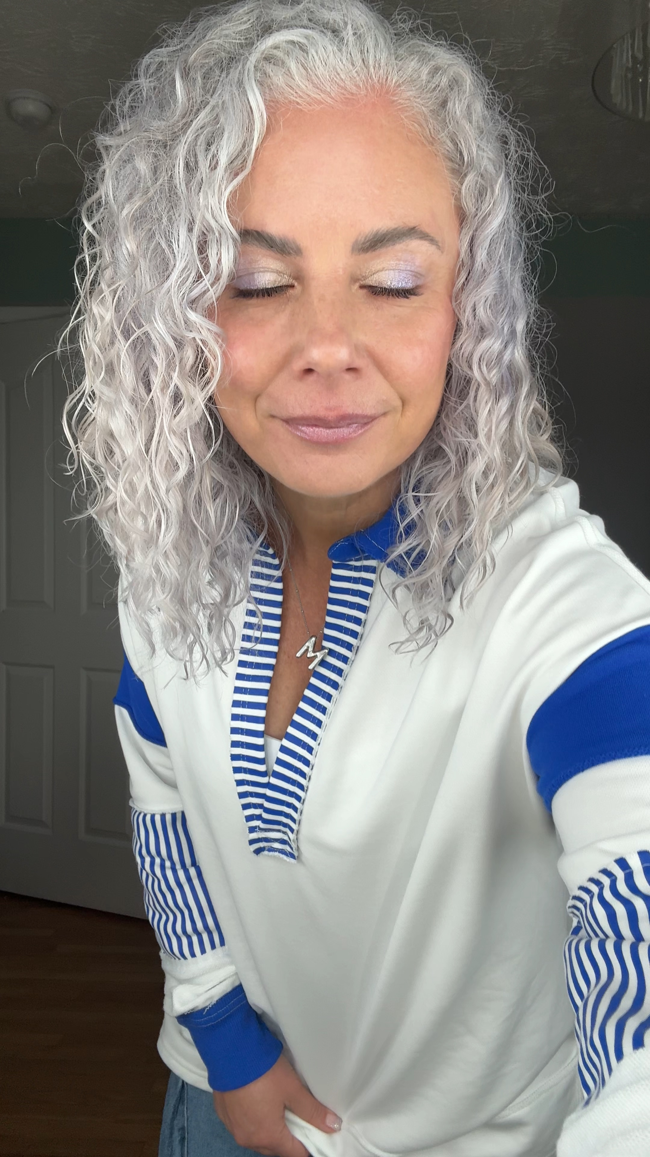 This oversized white shirt with blue accents is the ultimate Free People dupe—but for way less! 💙 High-quality, stylish, and budget-friendly, it’s the perfect addition to your wardrobe. Don’t spend more when you can look just as chic for less! #StyleSteal #BudgetFriendlyFashion

#LTKStyleTip #LTKOver40