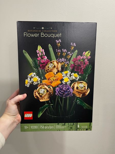 LEGO Flower Bouquet on sale! Cute Valentine’s Day gift 💐

#LTKsalealert #LTKhome #LTKSeasonal