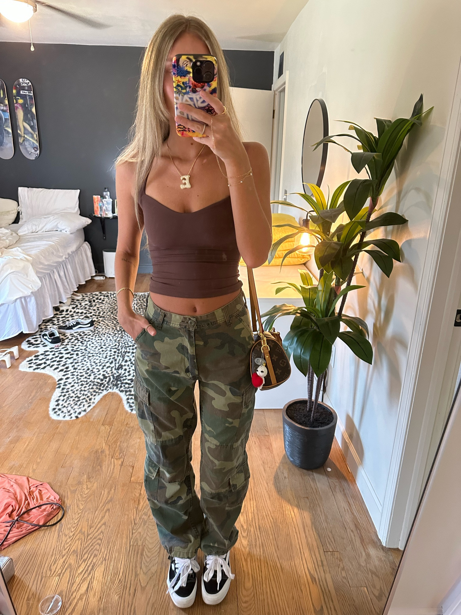 Bottoms are local European 🫶🏻🤎

#LTKU #LTKBacktoSchool #LTKStyleTip