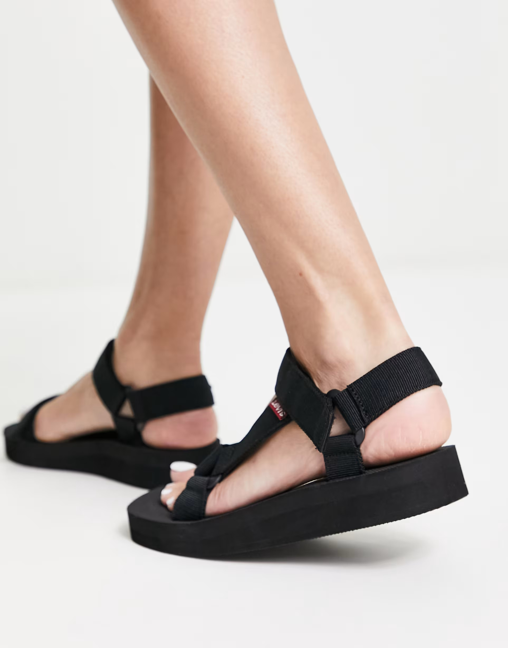 Levi's Cadys low strap sandal in black with red tab logo | ASOS (Global)