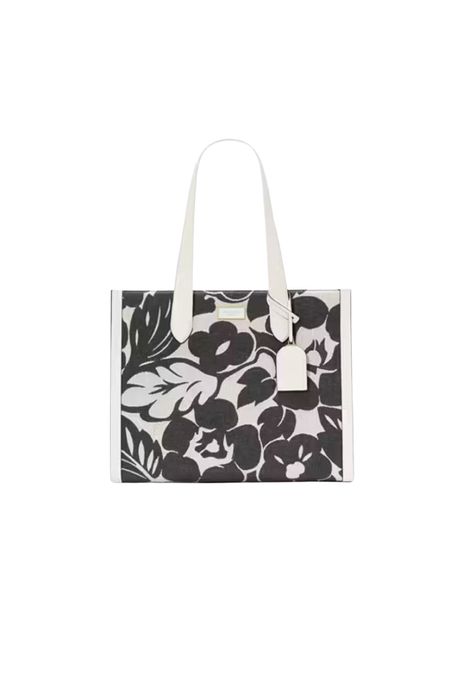 Weekly Favorites- Tote Bag Roundup - May 26, 2024
#WomensToteBags #FashionBags #ToteBagStyle #TrendyTotes #HandbagFashion #EverydayCarry #SummerBags  #SpringBags #Transitionalfashion #Fashionista #OOTD  #BagLovers #StreetStyle #ChicAccessories #TravelInStyle #MustHaveBags #FashionEssentials #MinimalistFashion #DesignerTotes #CasualChic #FashionForward

#LTKItBag #LTKSeasonal #LTKStyleTip