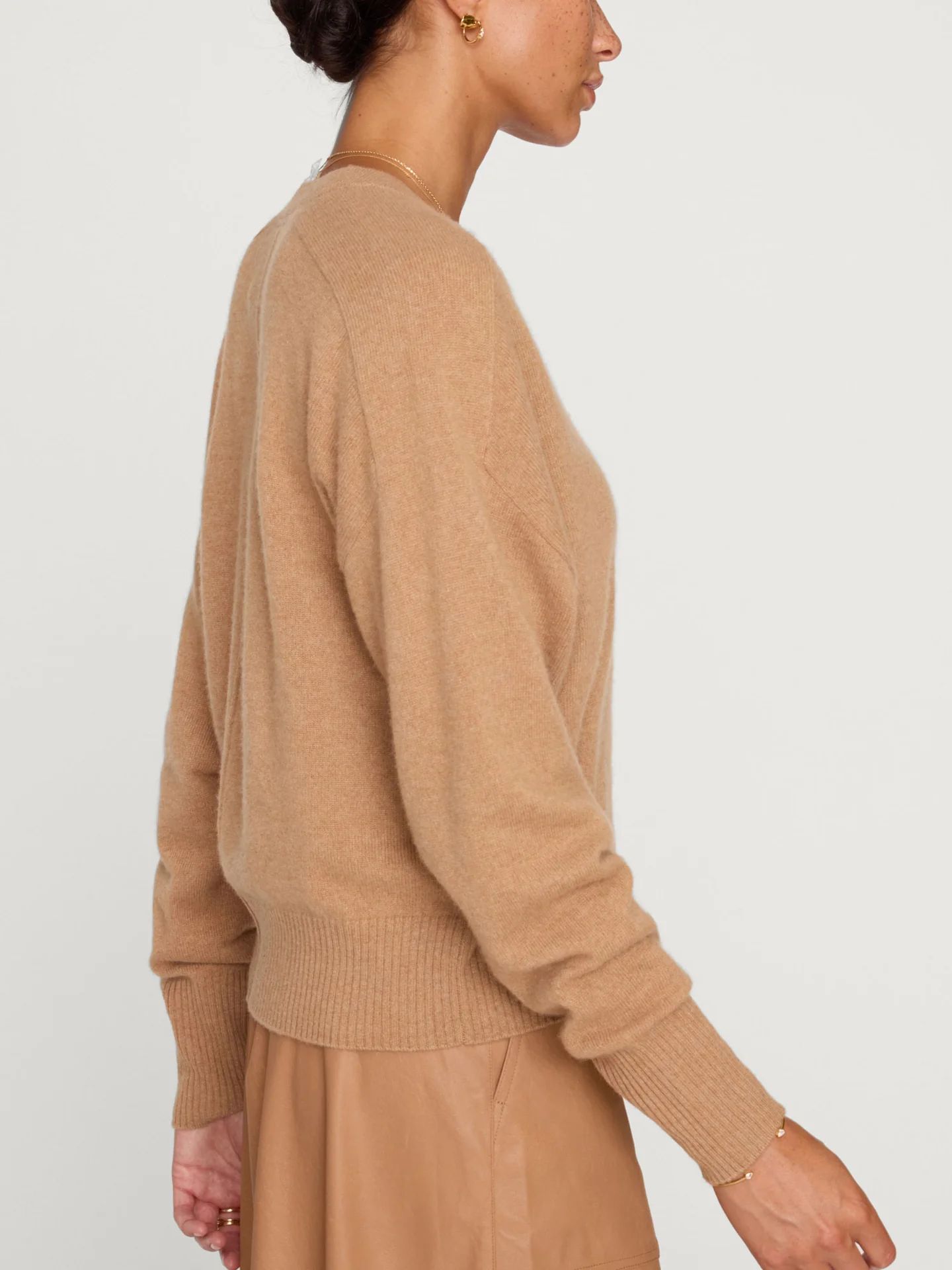 Brochu Walker | Women's Leia Vee Sweater in Camel Mélange | Brochu Walker