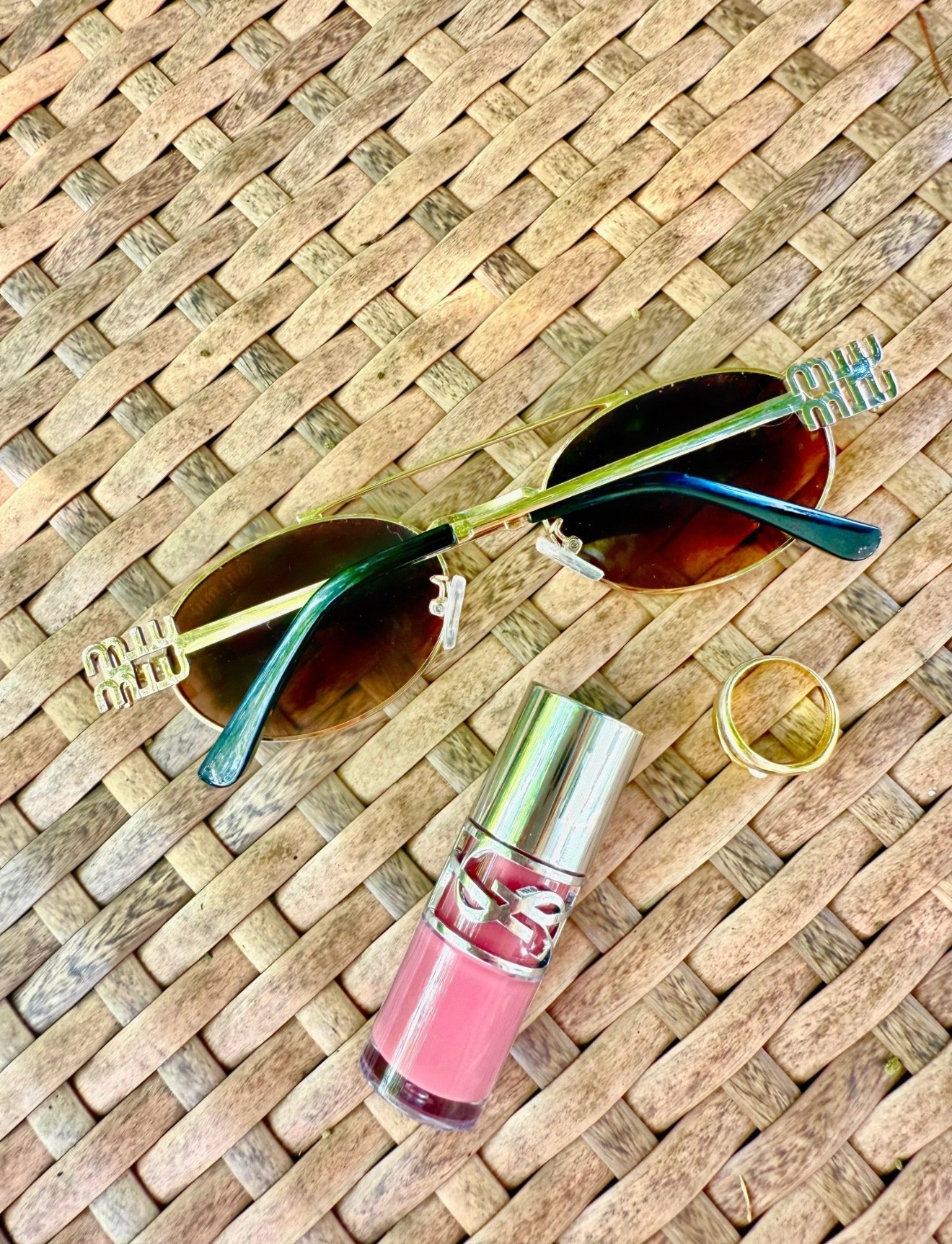 Amazon Miu Miu sunglasses, sunglasses dupes, Amazon gold rings, lip plumper 

#LTKTravel #LTKFindsUnder50 #LTKBeauty