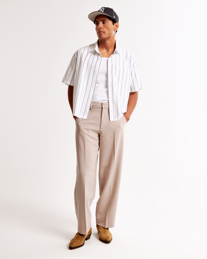 Short-Sleeve Cropped Workwear Button-Up Shirt | Abercrombie & Fitch (US)