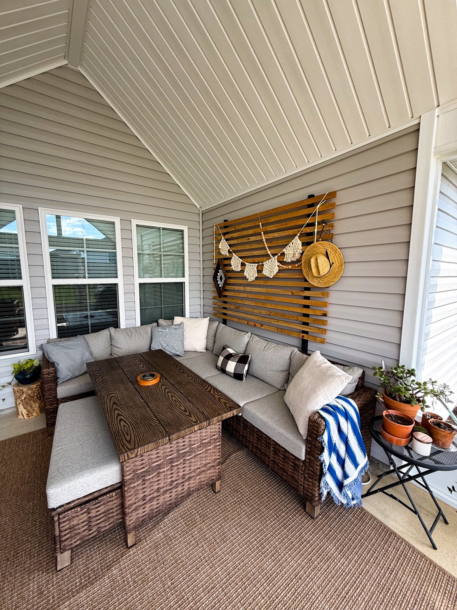 Linking everything from our patio makeover 

#LTKHome #LTKSeasonal #LTKSaleAlert
