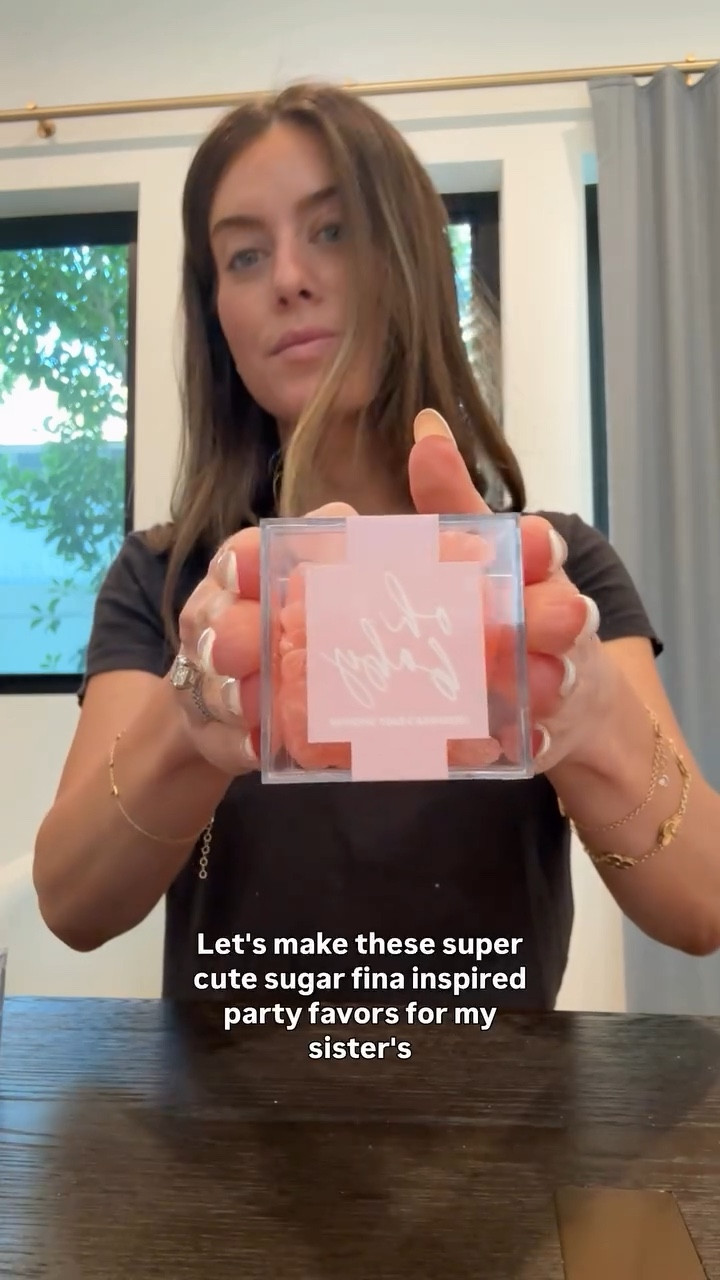 These were so cute and easy let me know if you make them! I’ll link the exact boxes & stickers on my LTK. 

Also clearly no more voiceovers in my bathroom…

#babyshower #partyfavors #babyshowerparty #babyshowerideas #babygirl #babygirlshower #babyshoweretsy #acrylicboxes #candyboxes