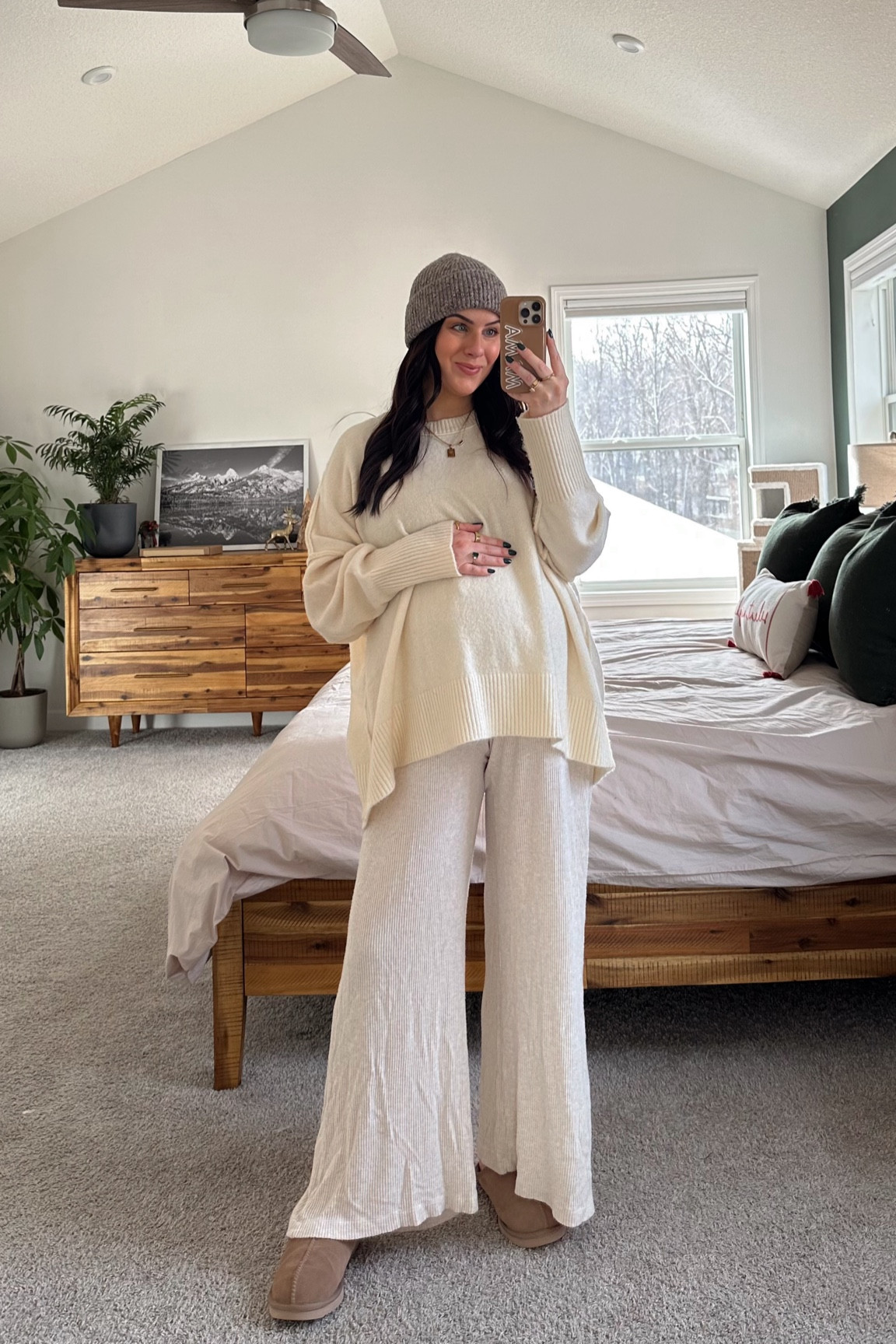 Love these lounge pants! Certain colors on sale! Wearing M

Use codes LAUREN20 for my name necklace and LOMEYER20 for my birthstone necklace! 

#LTKSaleAlert #LTKSeasonal #LTKBump