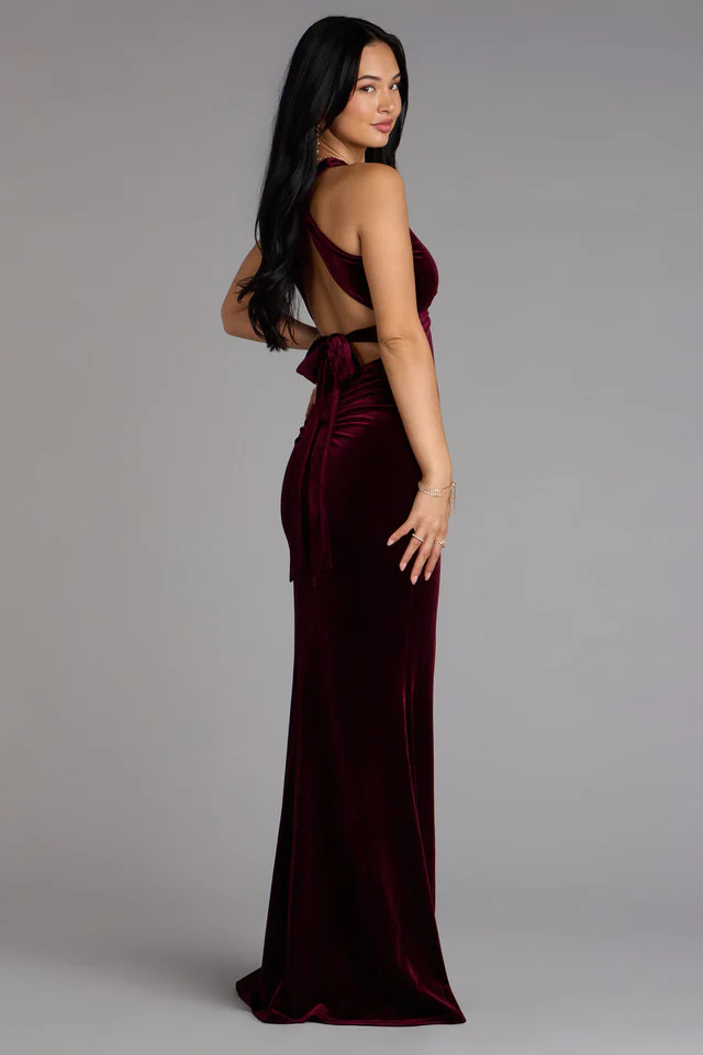 Vivienne Velvet Tie-Back Formal Dress | Windsor Stores